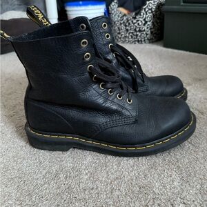 Dr. Martens 1460 Ambassador Leather